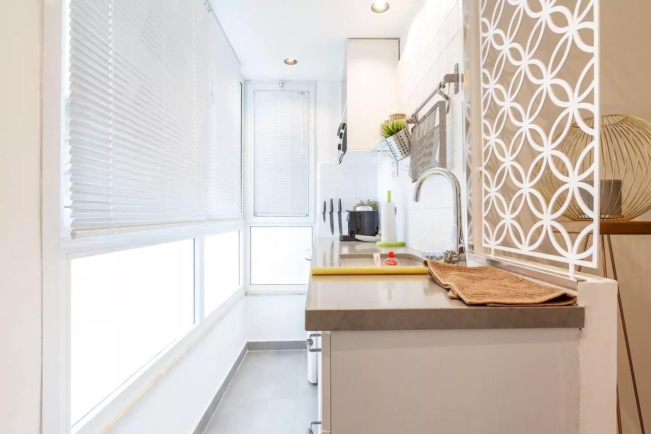 Retro Loft By The Beach★ Tel Aviv Bagian luar foto